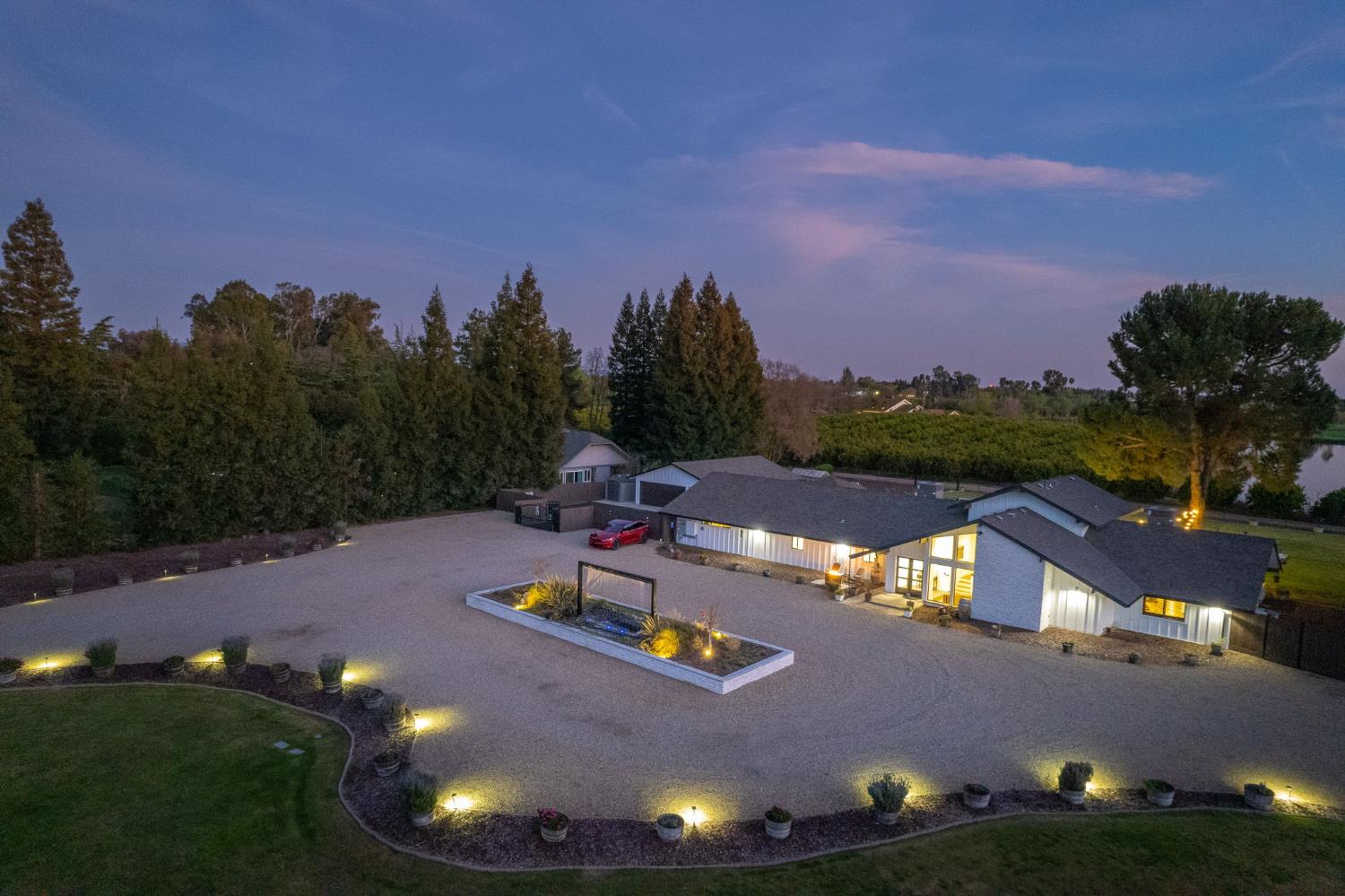 11735 E Santa Ana Avenue, Clovis, CA, 93619