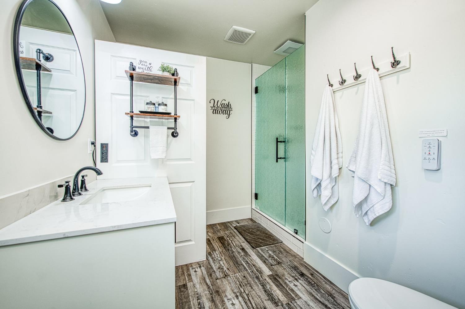 11735 E Santa Ana Avenue, Clovis, CA, 93619