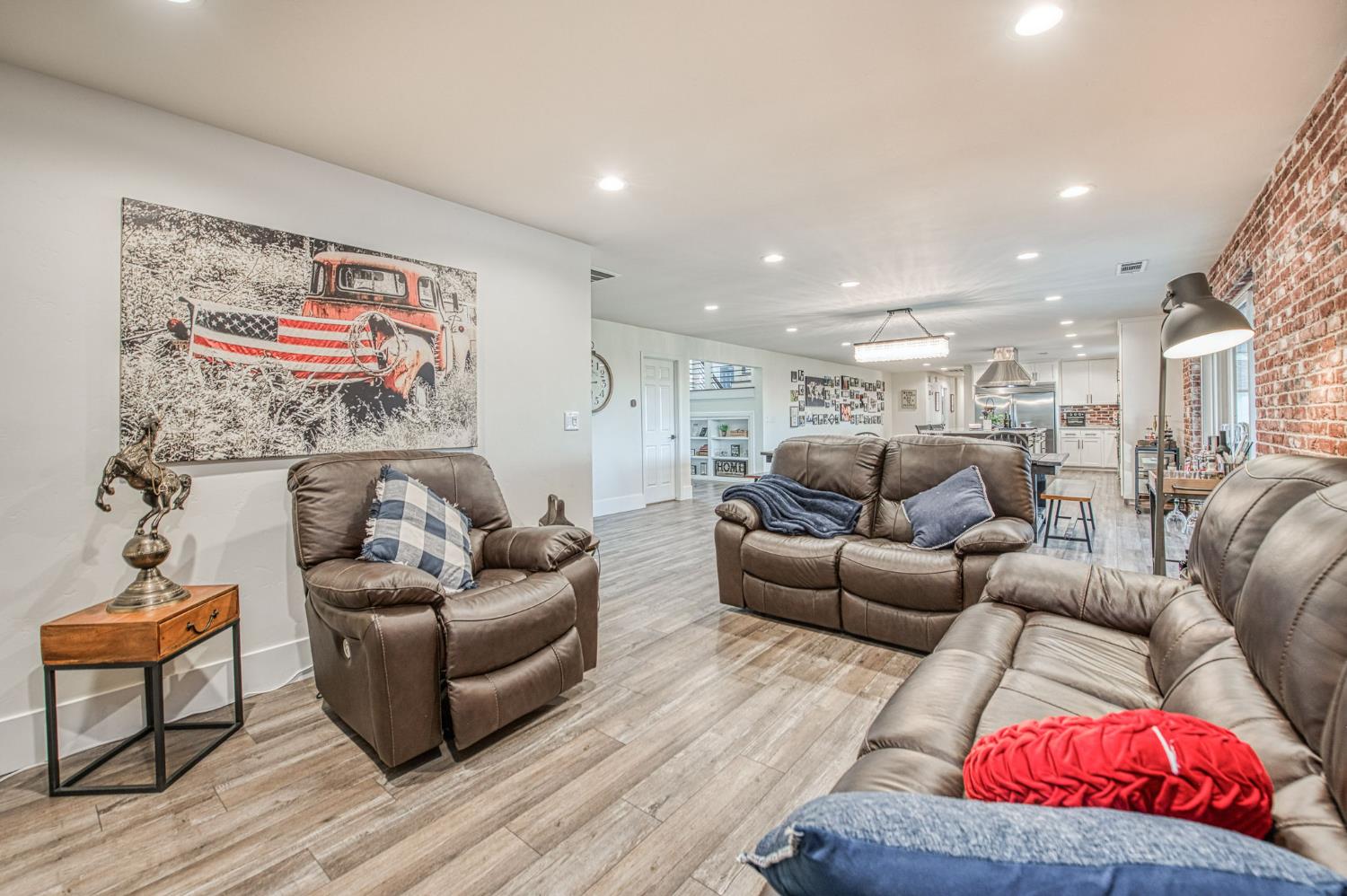 11735 E Santa Ana Avenue, Clovis, CA, 93619