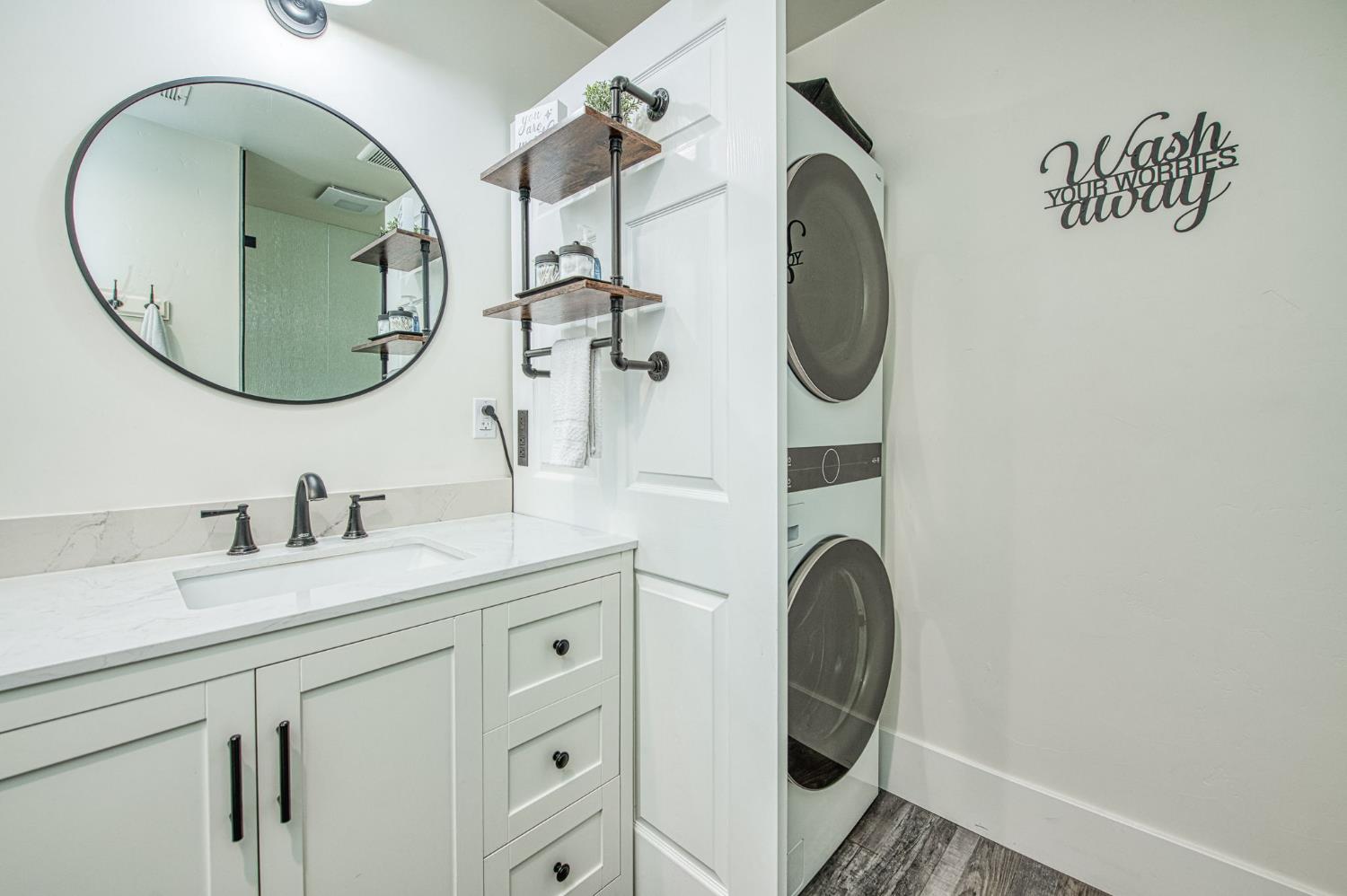 11735 E Santa Ana Avenue, Clovis, CA, 93619