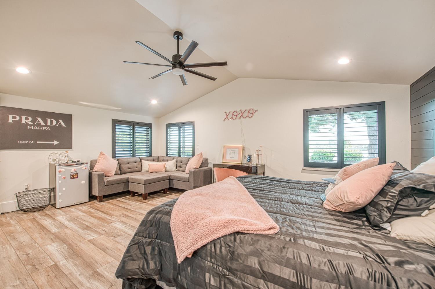 11735 E Santa Ana Avenue, Clovis, CA, 93619