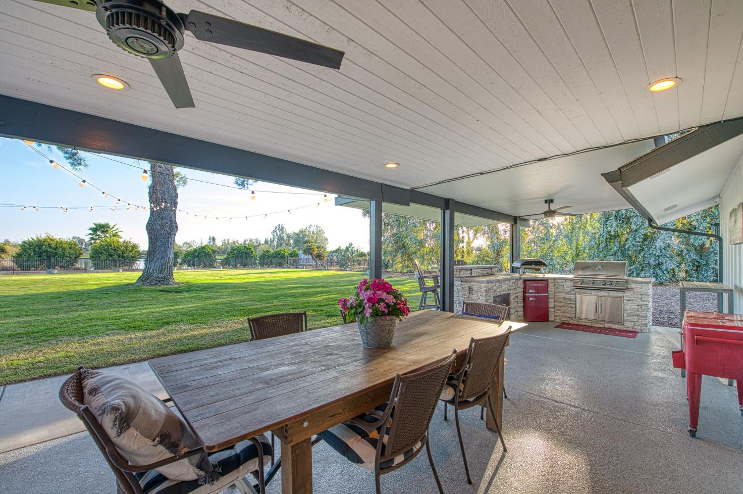 11735 E Santa Ana Avenue, Clovis, CA, 93619