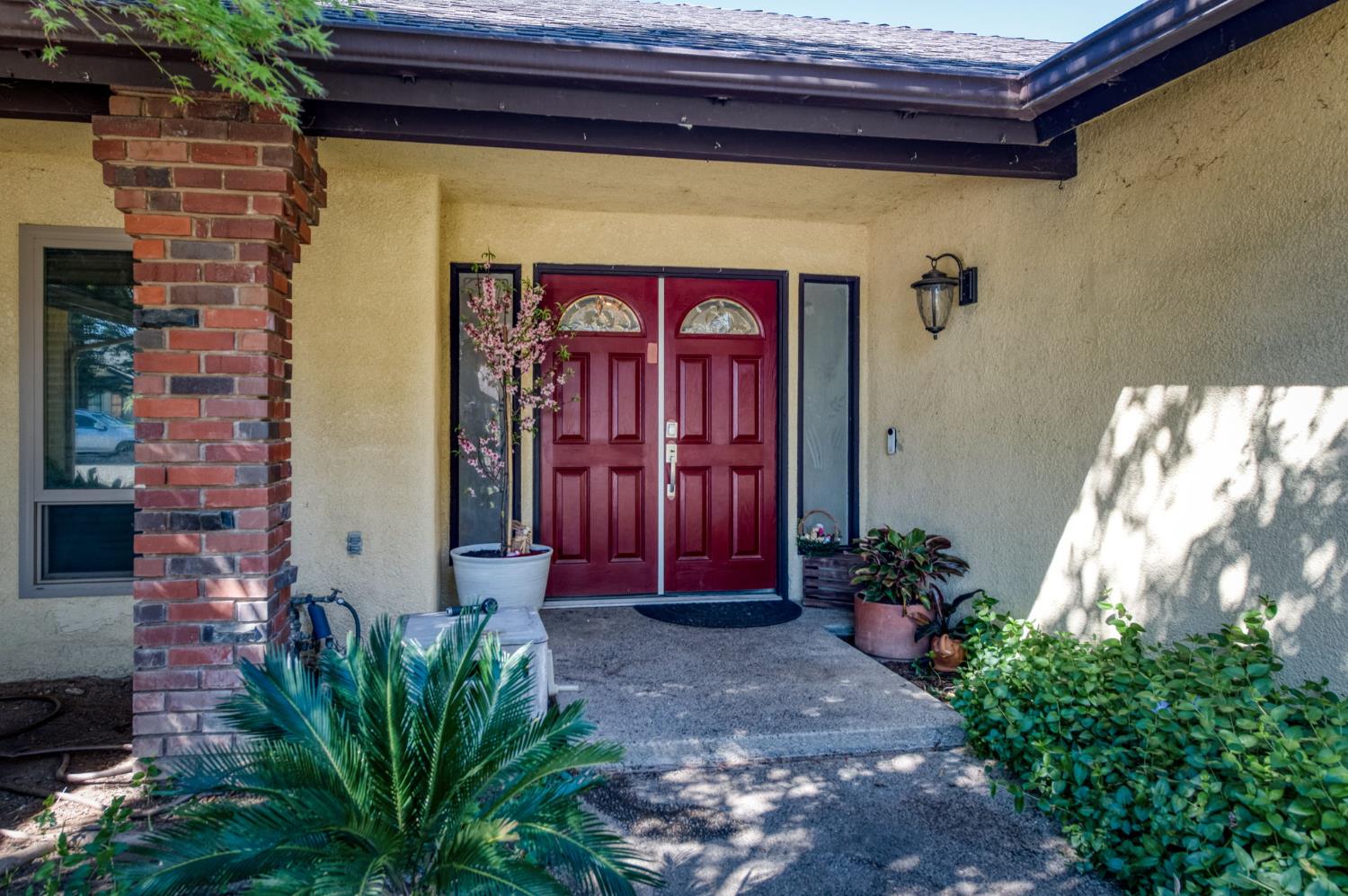 Single Family in Fresno - photo 3