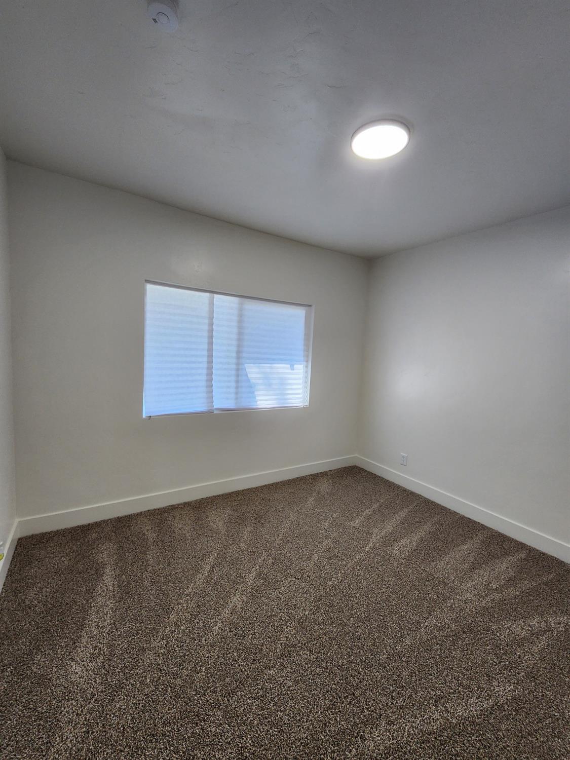 3243 E Mckenzie Avenue, Fresno, CA, 93702