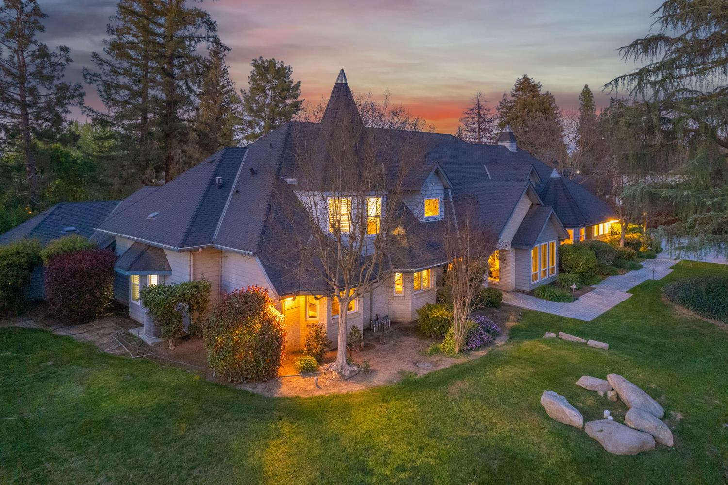 2649 Heritage Avenue, Clovis, CA, 93619