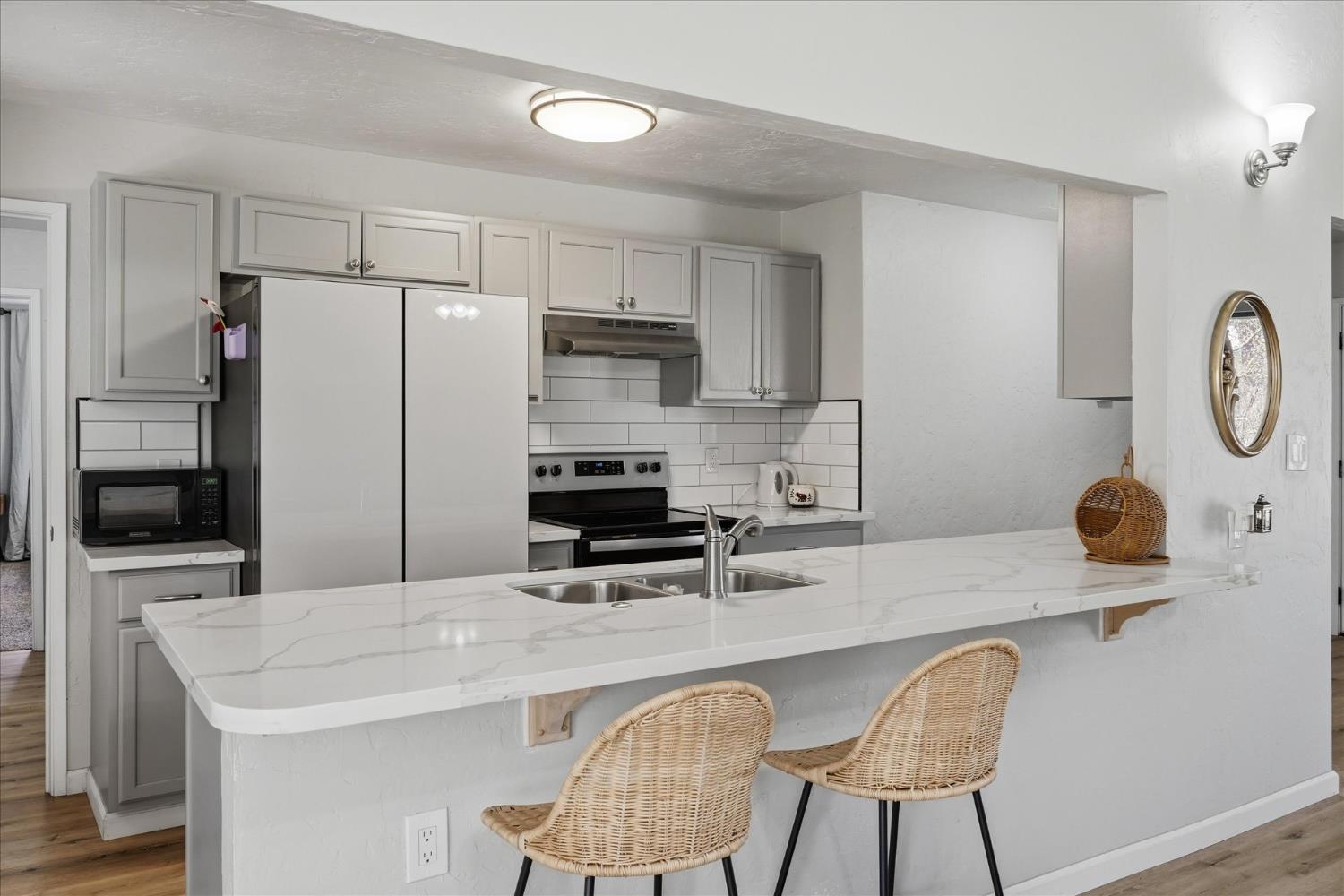 45430 Lauri Lane, Oakhurst, CA, 93644