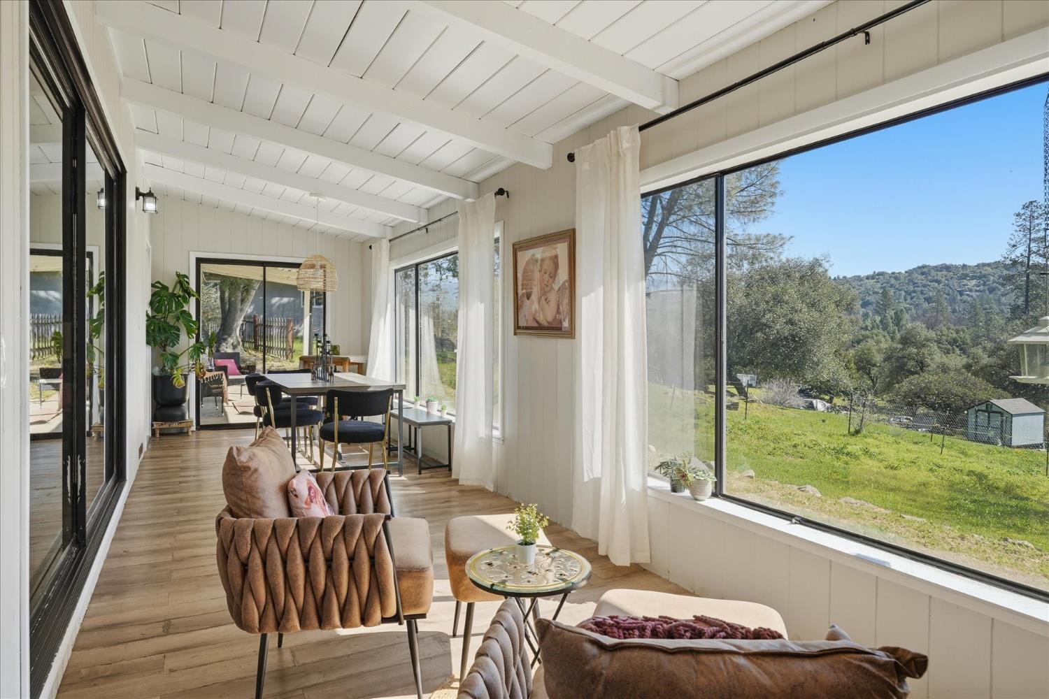 45430 Lauri Lane, Oakhurst, CA, 93644