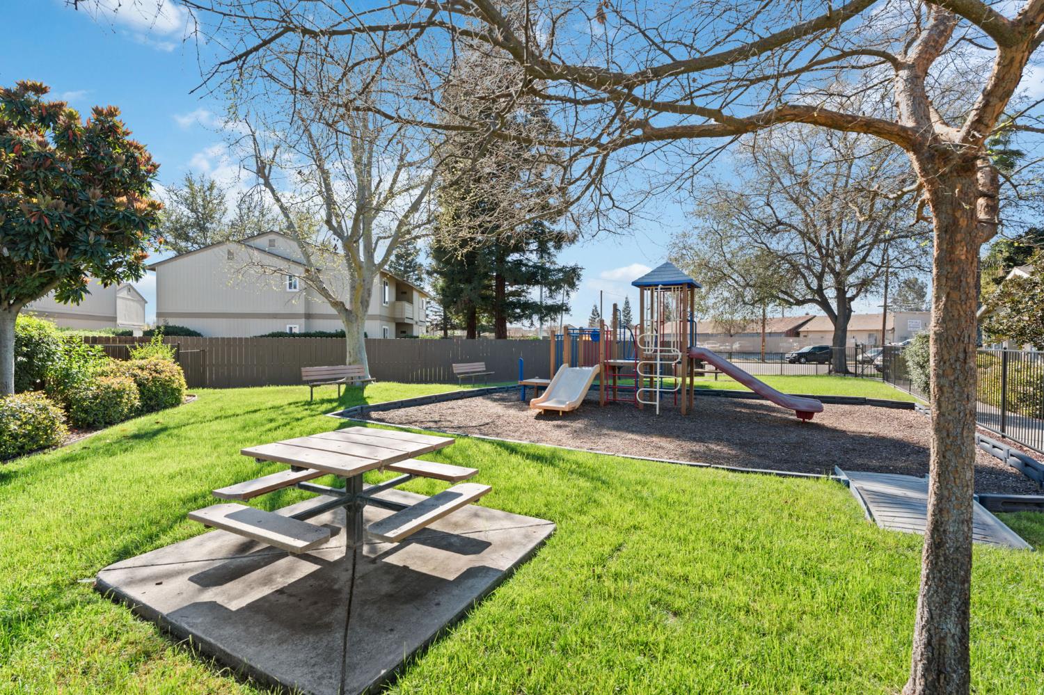3739 W Bullard Avenue UNIT&nbsp;219, Fresno, CA, 93711