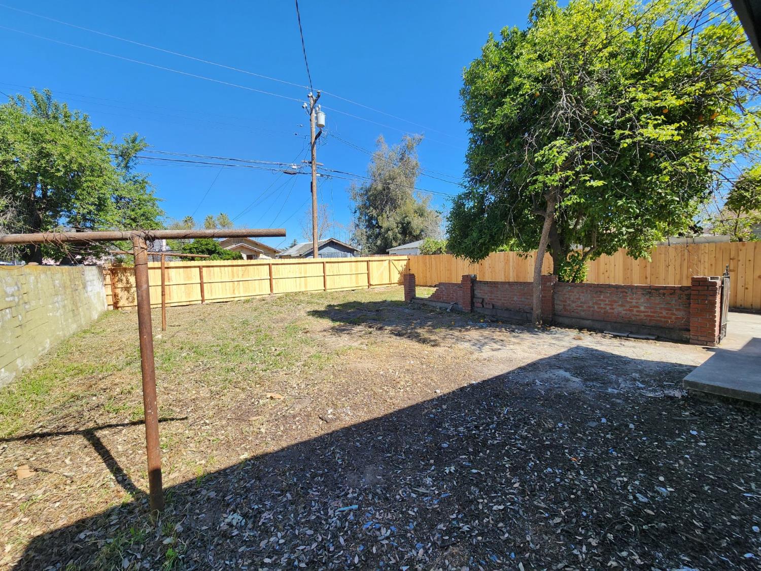 3243 E Mckenzie Avenue, Fresno, CA, 93702