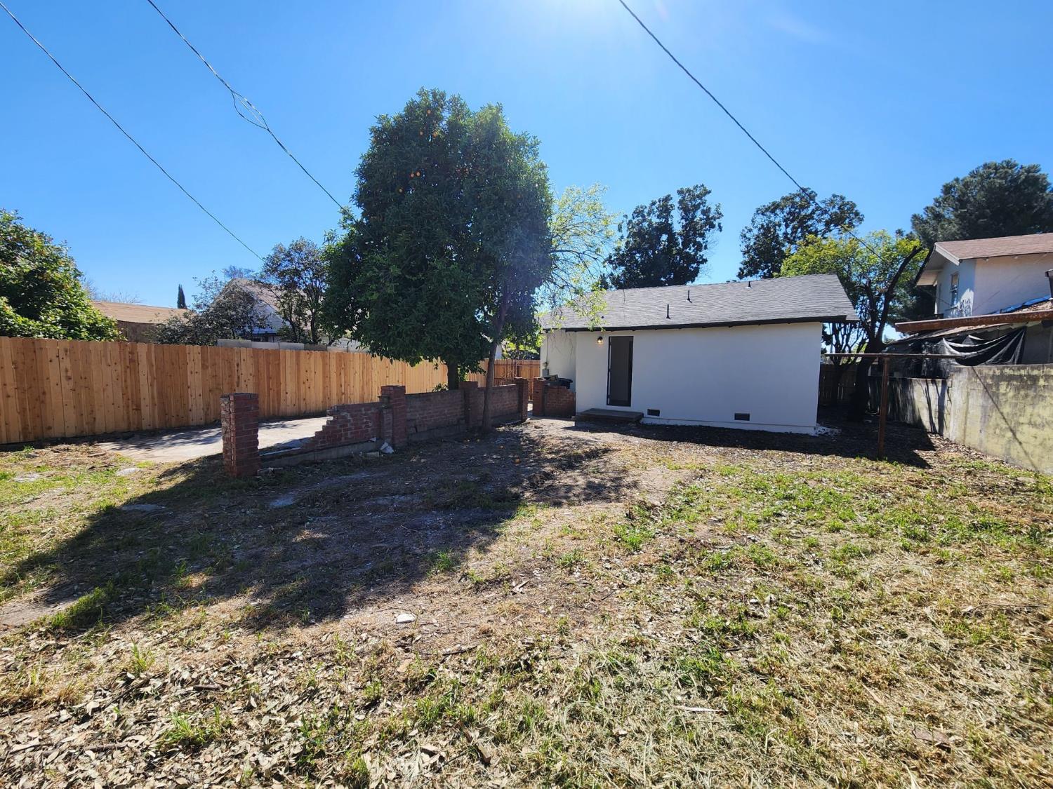 3243 E Mckenzie Avenue, Fresno, CA, 93702