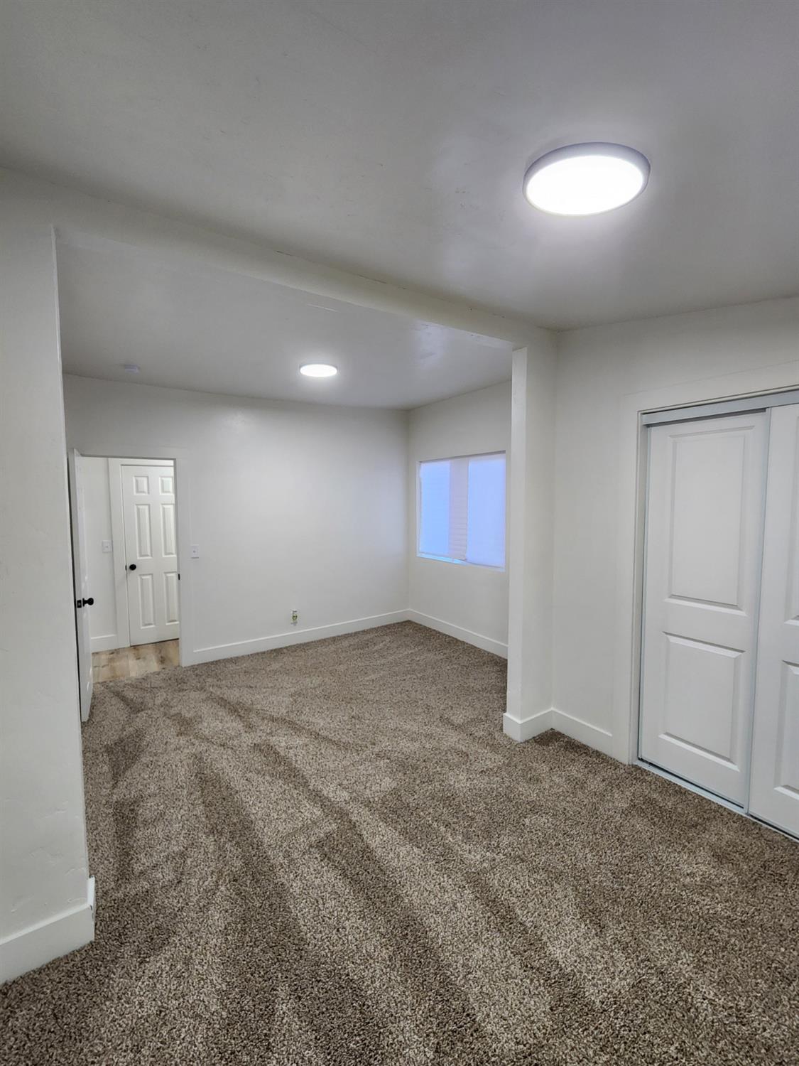 3243 E Mckenzie Avenue, Fresno, CA, 93702