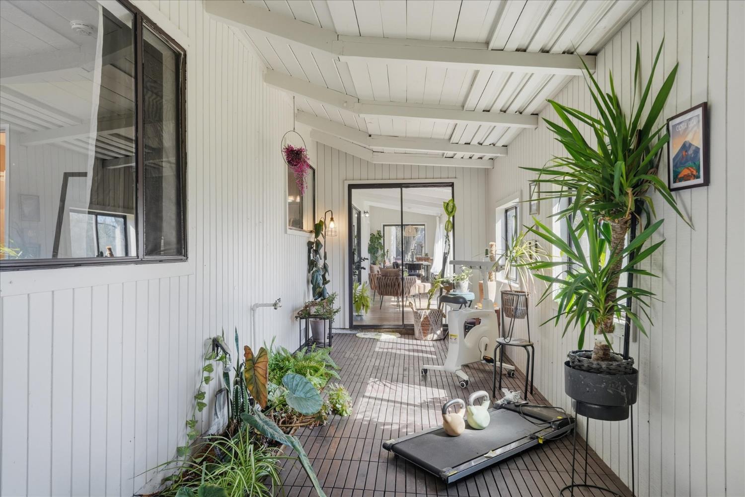 45430 Lauri Lane, Oakhurst, CA, 93644