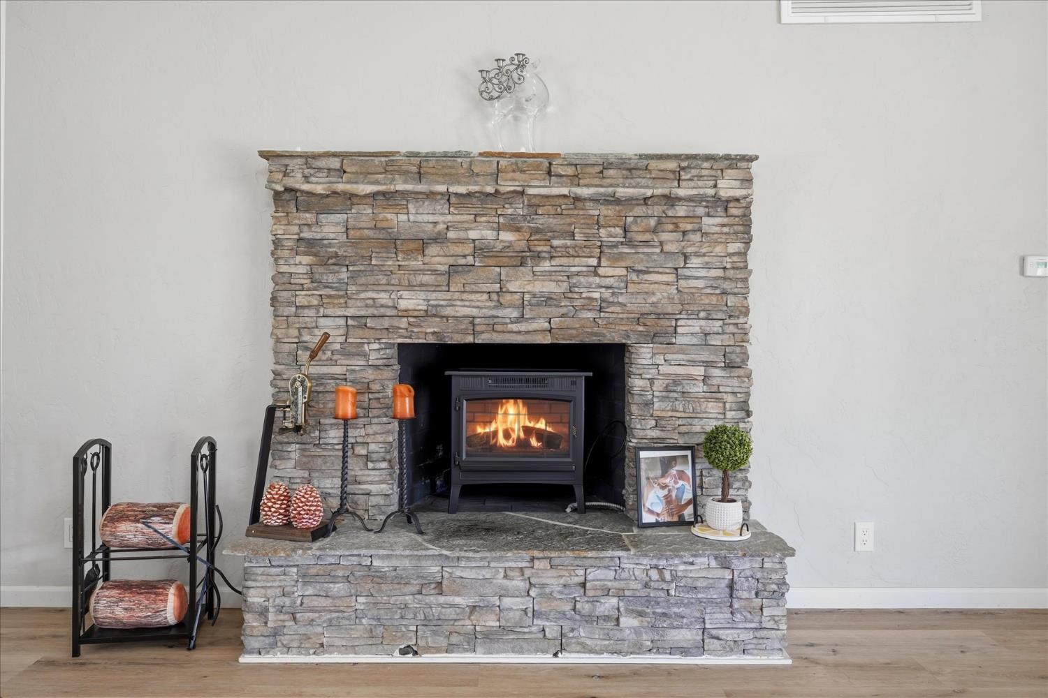 45430 Lauri Lane, Oakhurst, CA, 93644