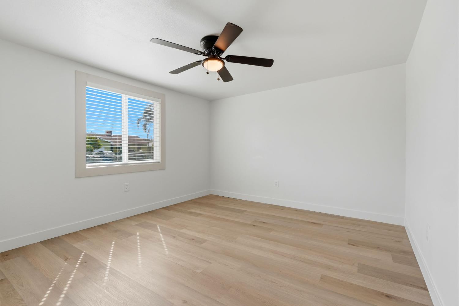 4629 E Alta Avenue, Fresno, CA, 93702