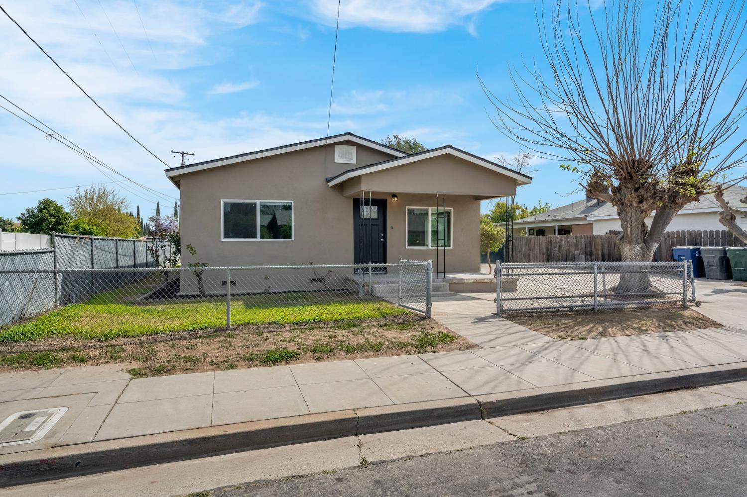 914 Clinton Street, Madera, CA, 93638