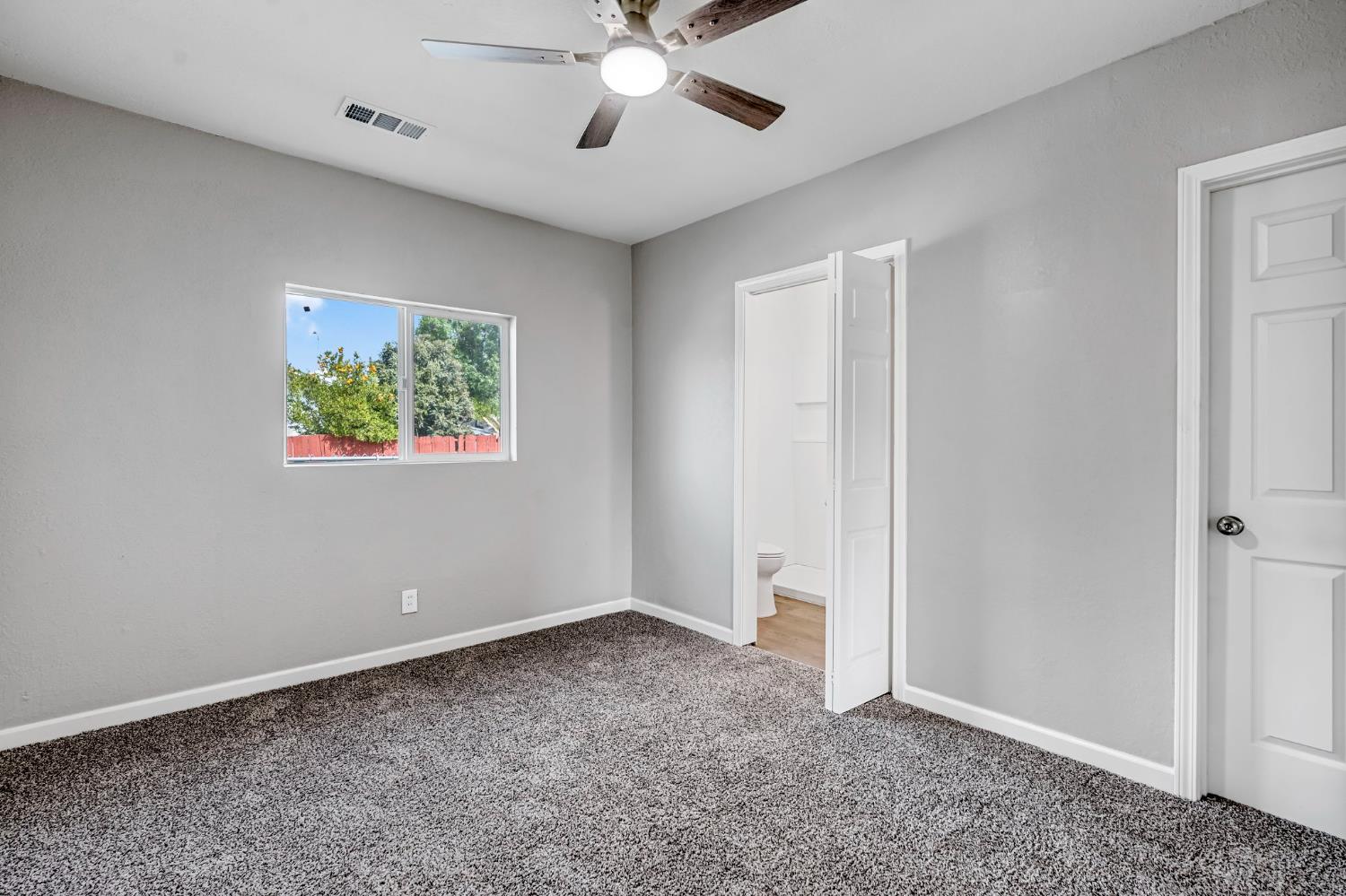 914 Clinton Street, Madera, CA, 93638