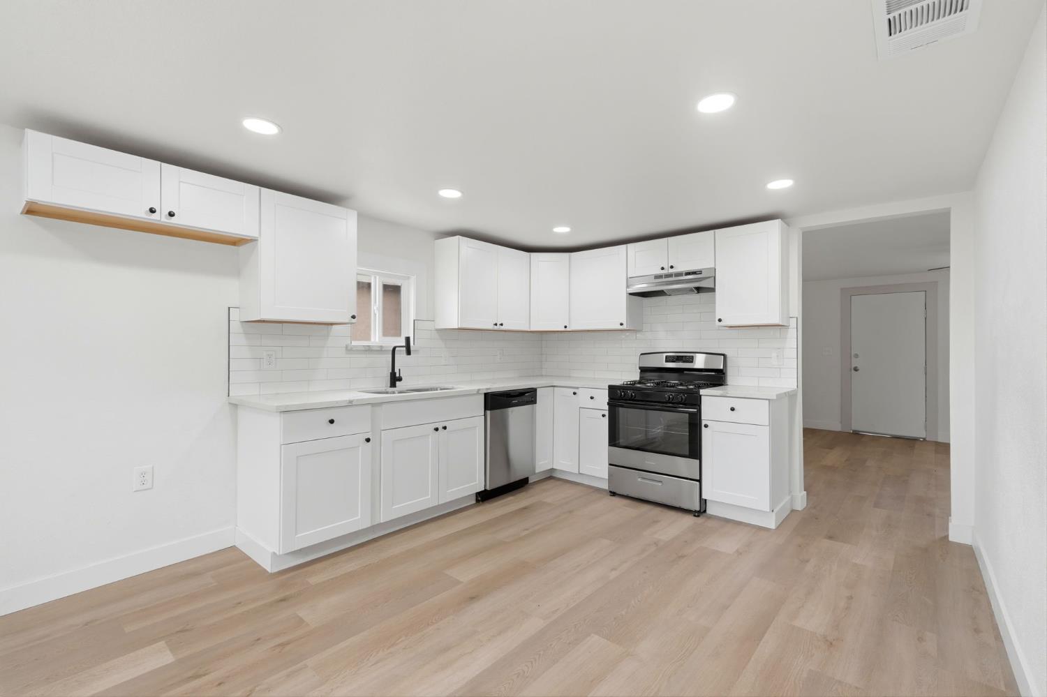 4629 E Alta Avenue, Fresno, CA, 93702