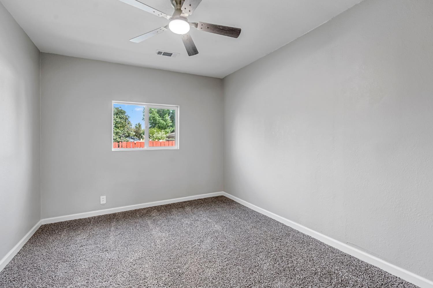 914 Clinton Street, Madera, CA, 93638