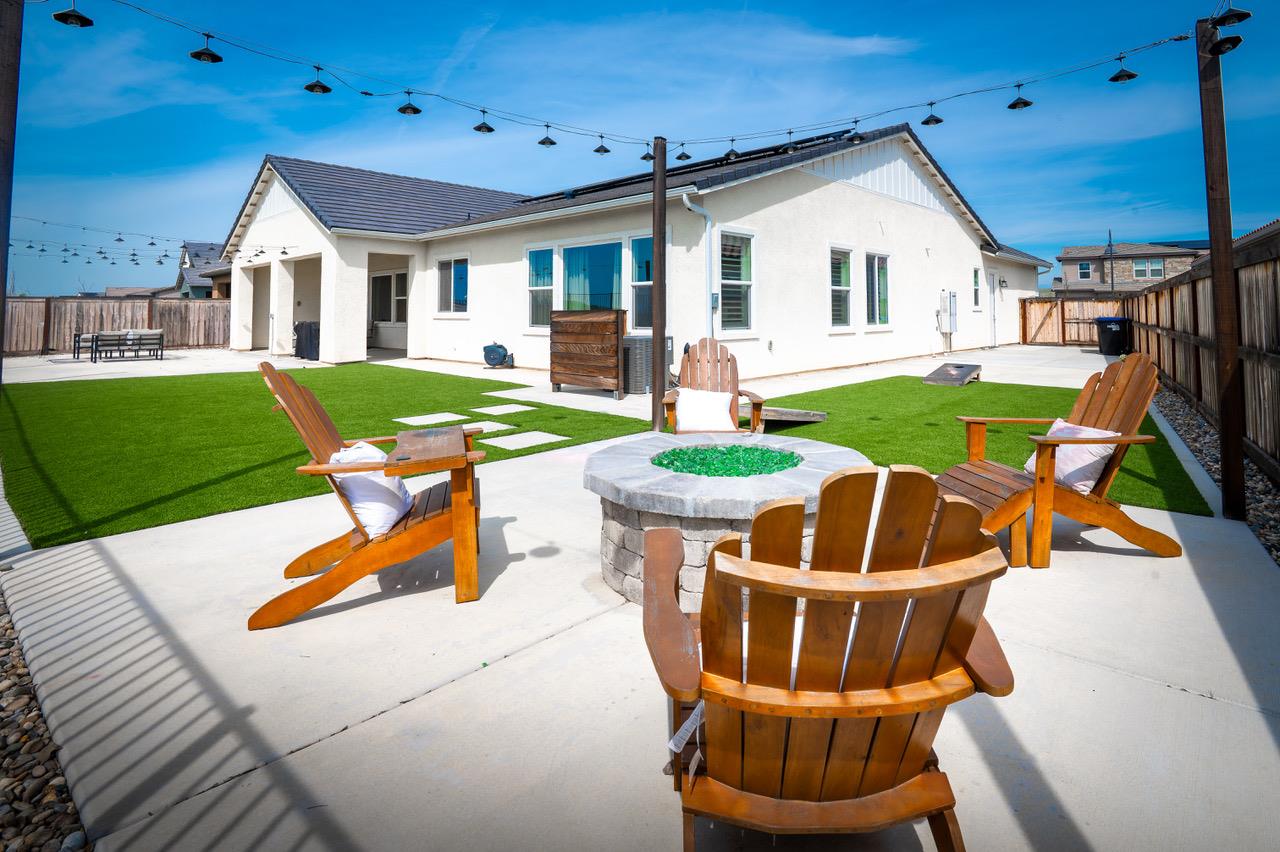 1048 Beaver Pond Loop, Madera, CA, 93636