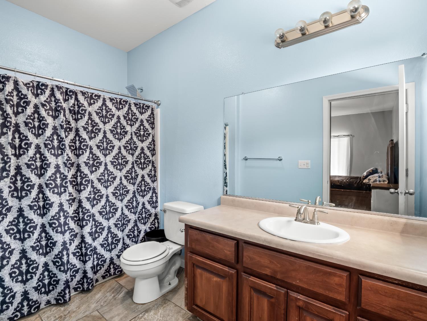 337 Ramona Street, Orange Cove, CA, 93646