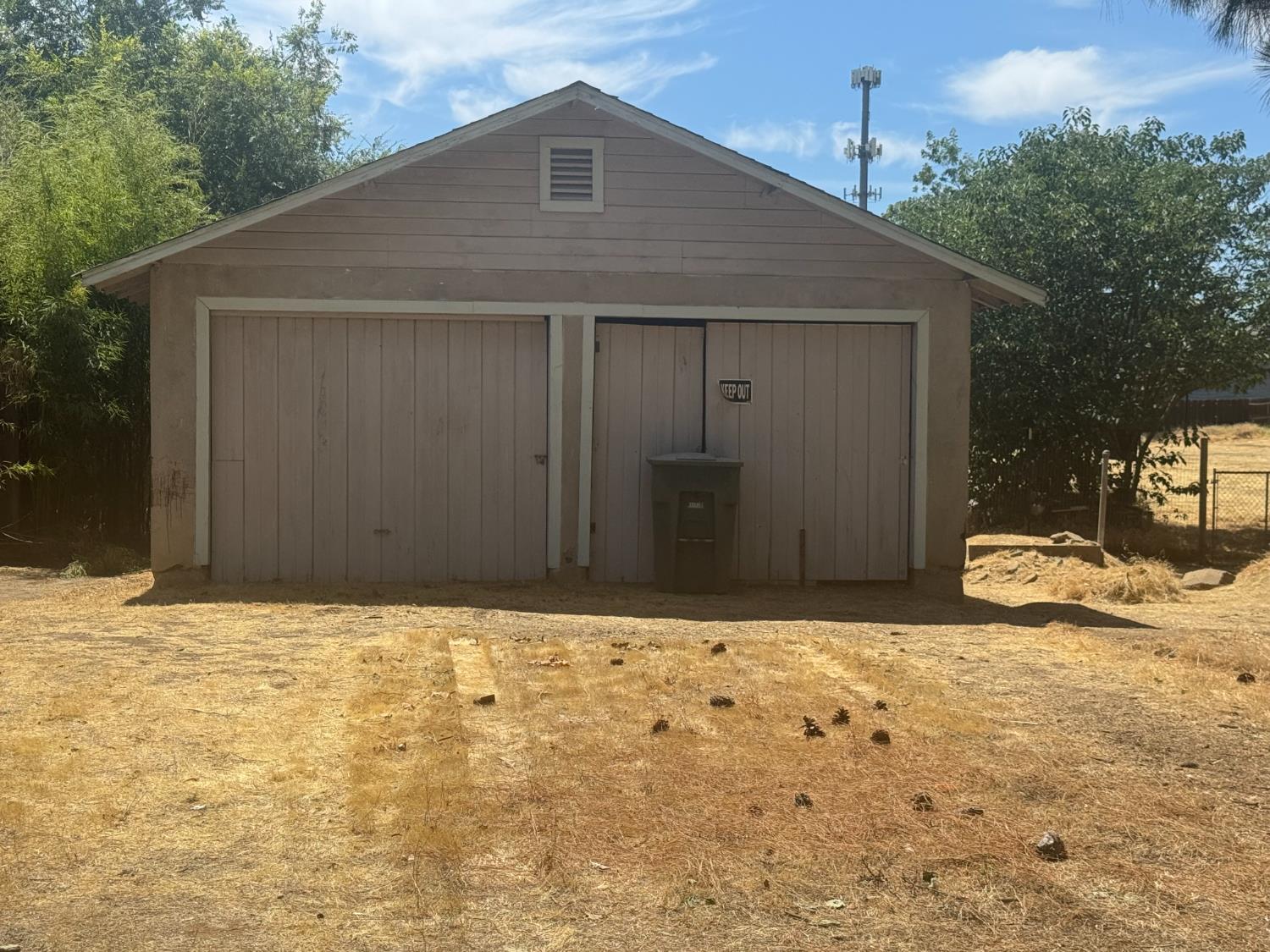 760 Sunnyside Avenue, Clovis, CA, 93611