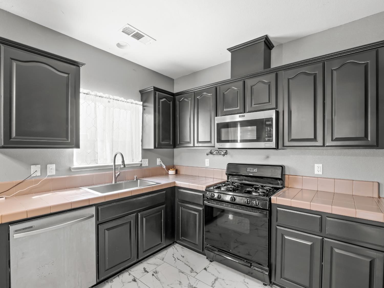 337 Ramona Street, Orange Cove, CA, 93646