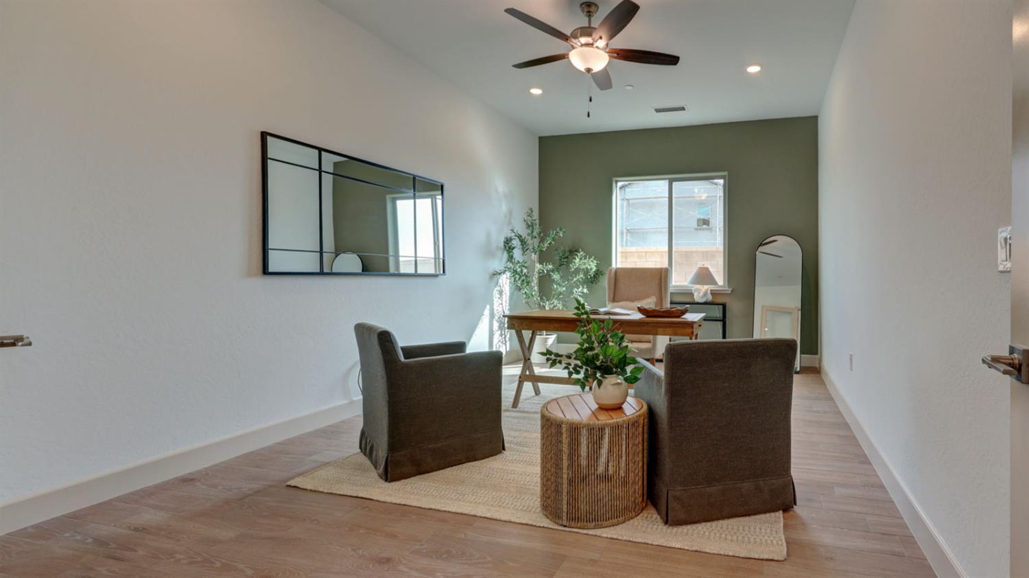 1675 N Blackwood Avenue, Clovis, CA, 93619