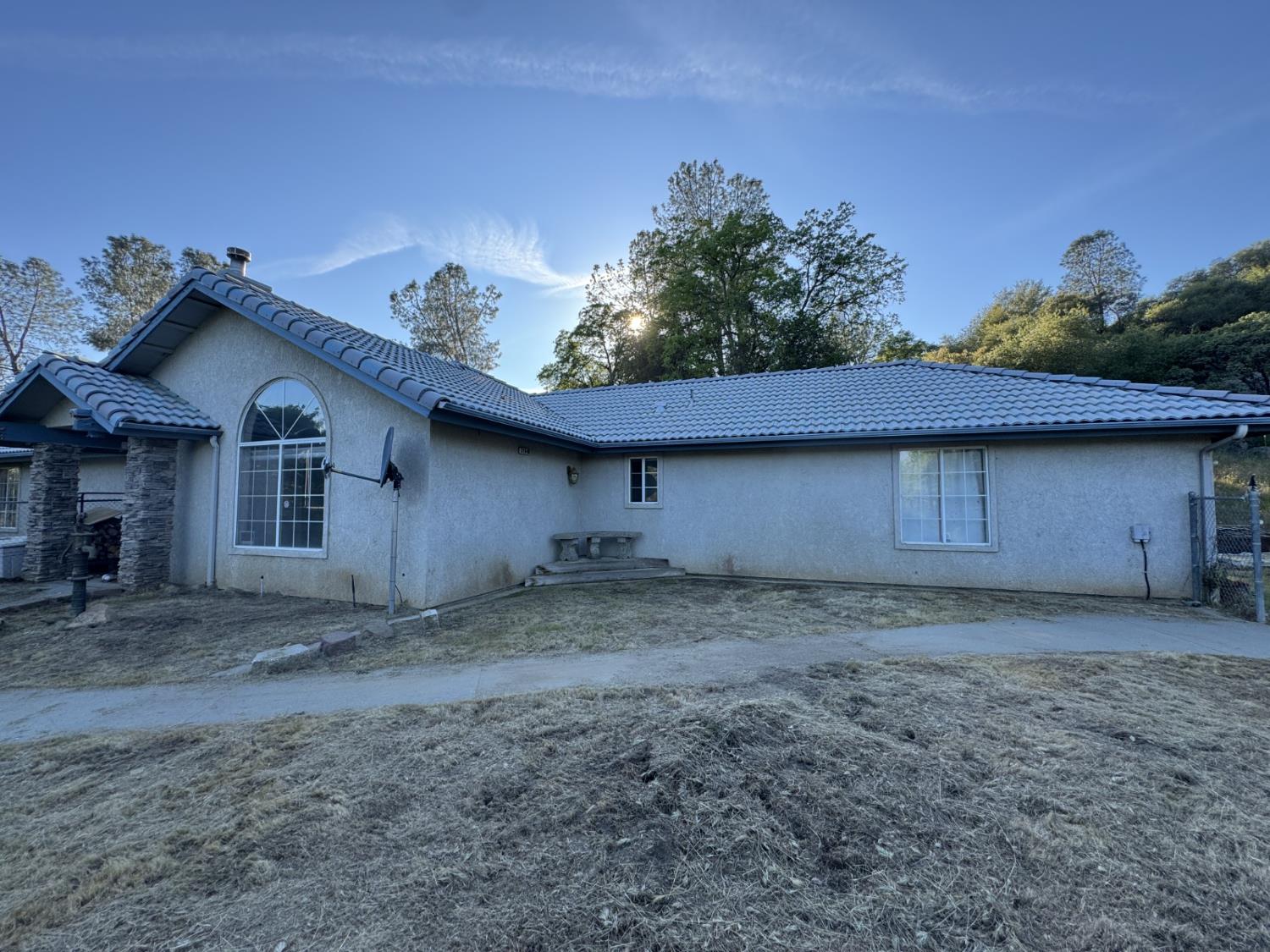 Single Family in Coarsegold - photo 2