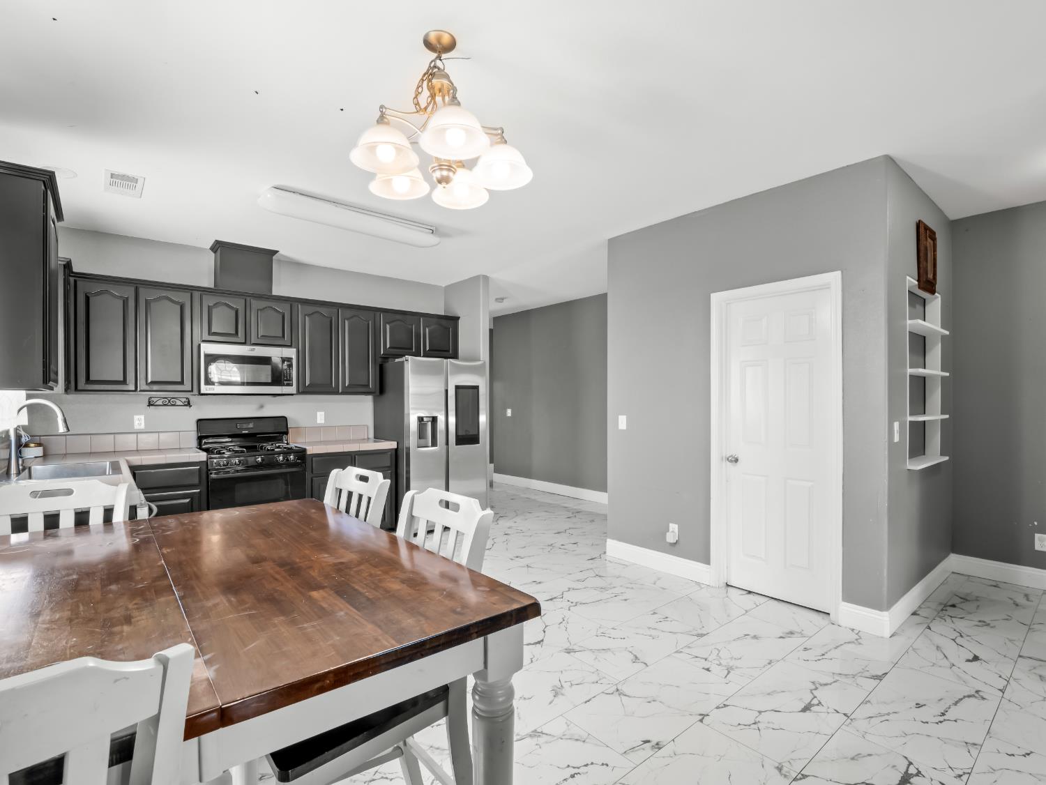 337 Ramona Street, Orange Cove, CA, 93646