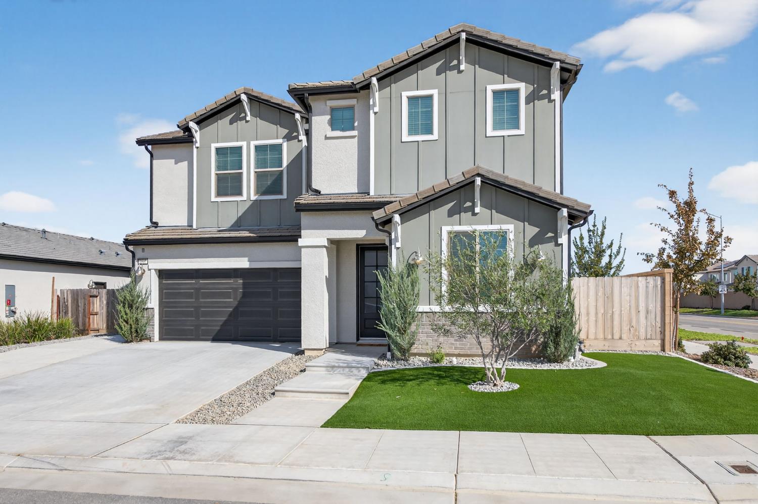Single Family in Clovis - photo 3