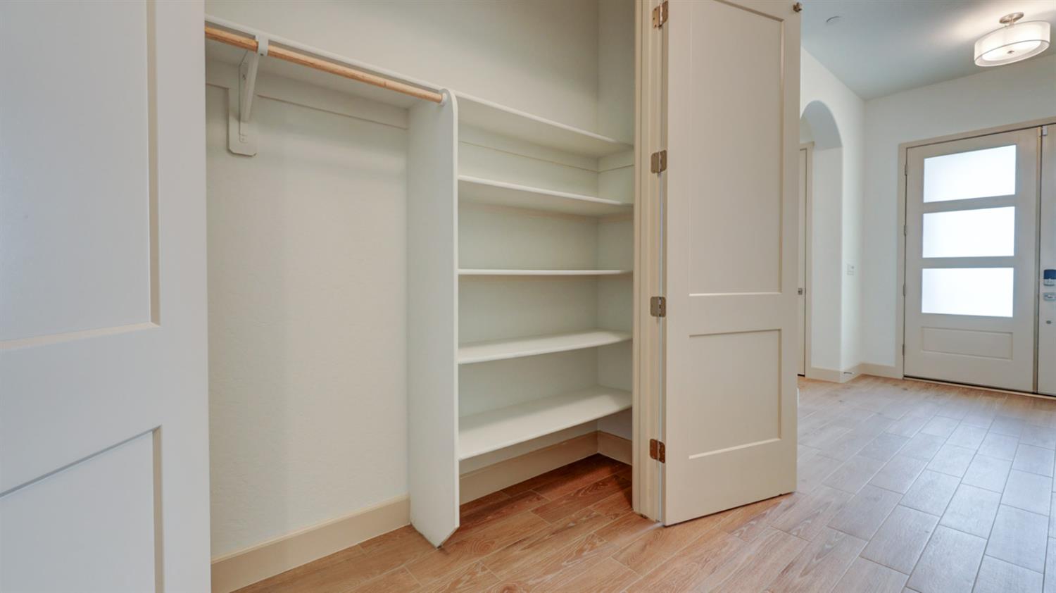 1675 N Blackwood Avenue, Clovis, CA, 93619