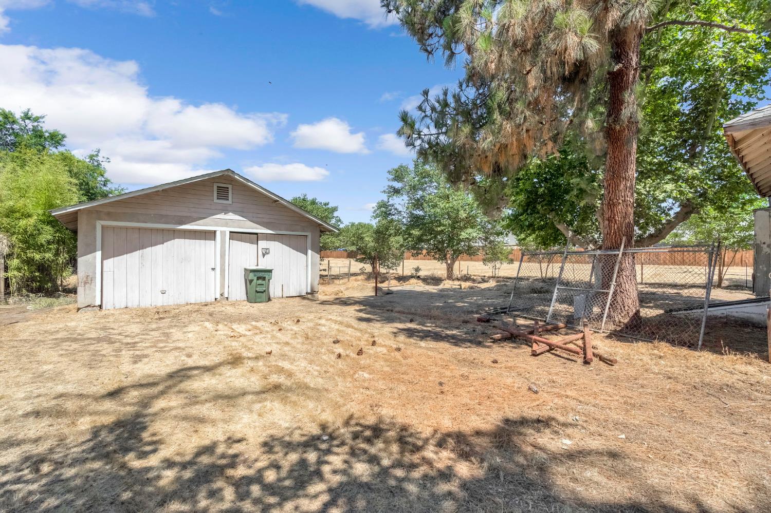 760 Sunnyside Avenue, Clovis, CA, 93611