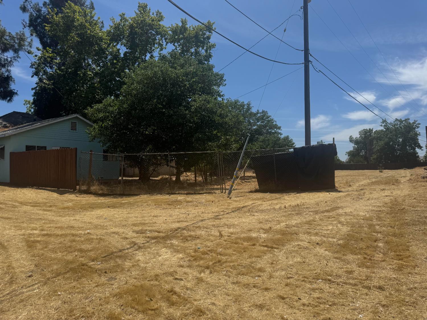 760 Sunnyside Avenue, Clovis, CA, 93611