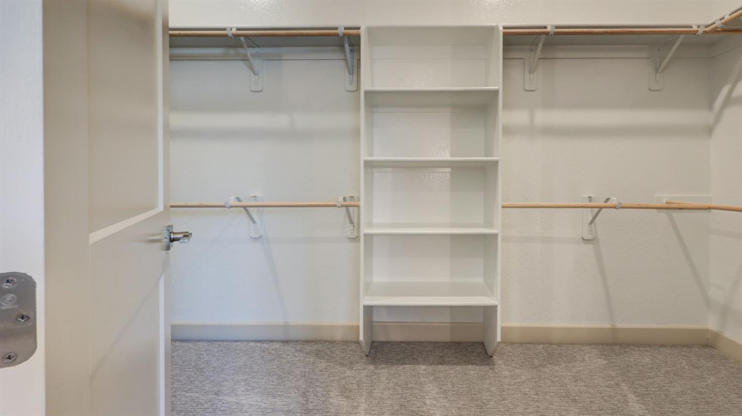 1675 N Blackwood Avenue, Clovis, CA, 93619