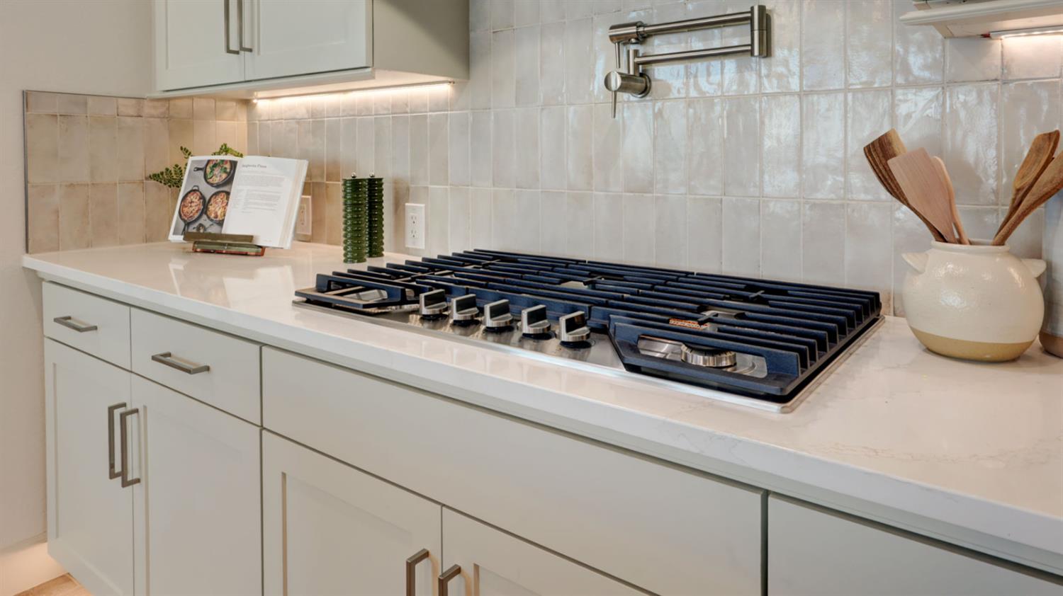 1675 N Blackwood Avenue, Clovis, CA, 93619