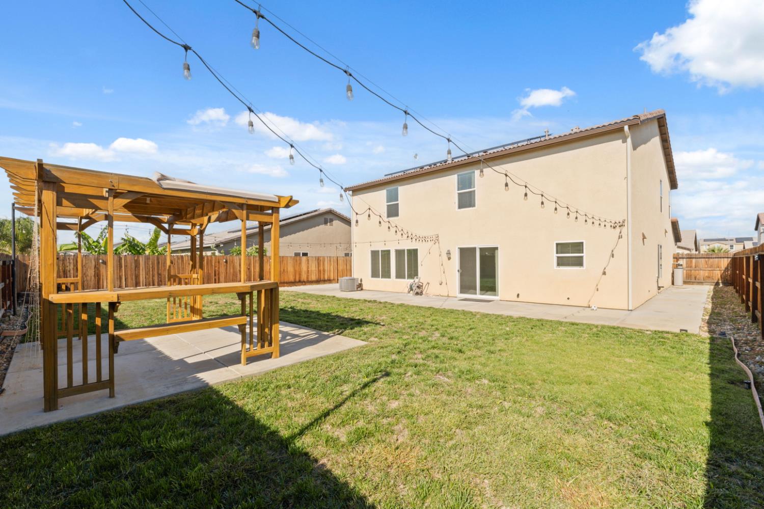 802 Reisling Lane, Coalinga, CA, 93210