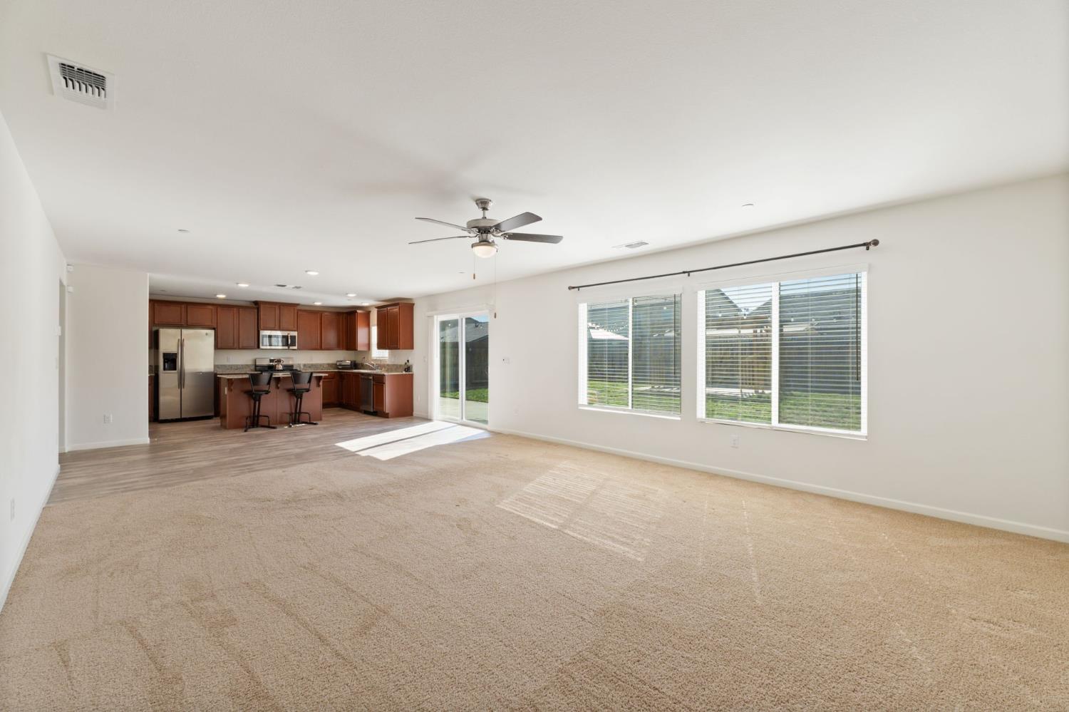 802 Reisling Lane, Coalinga, CA, 93210