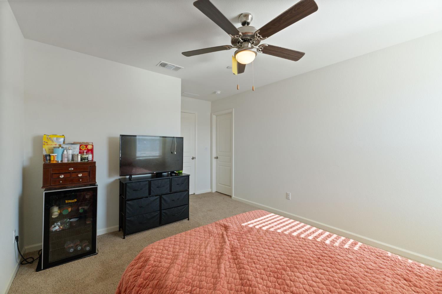 802 Reisling Lane, Coalinga, CA, 93210