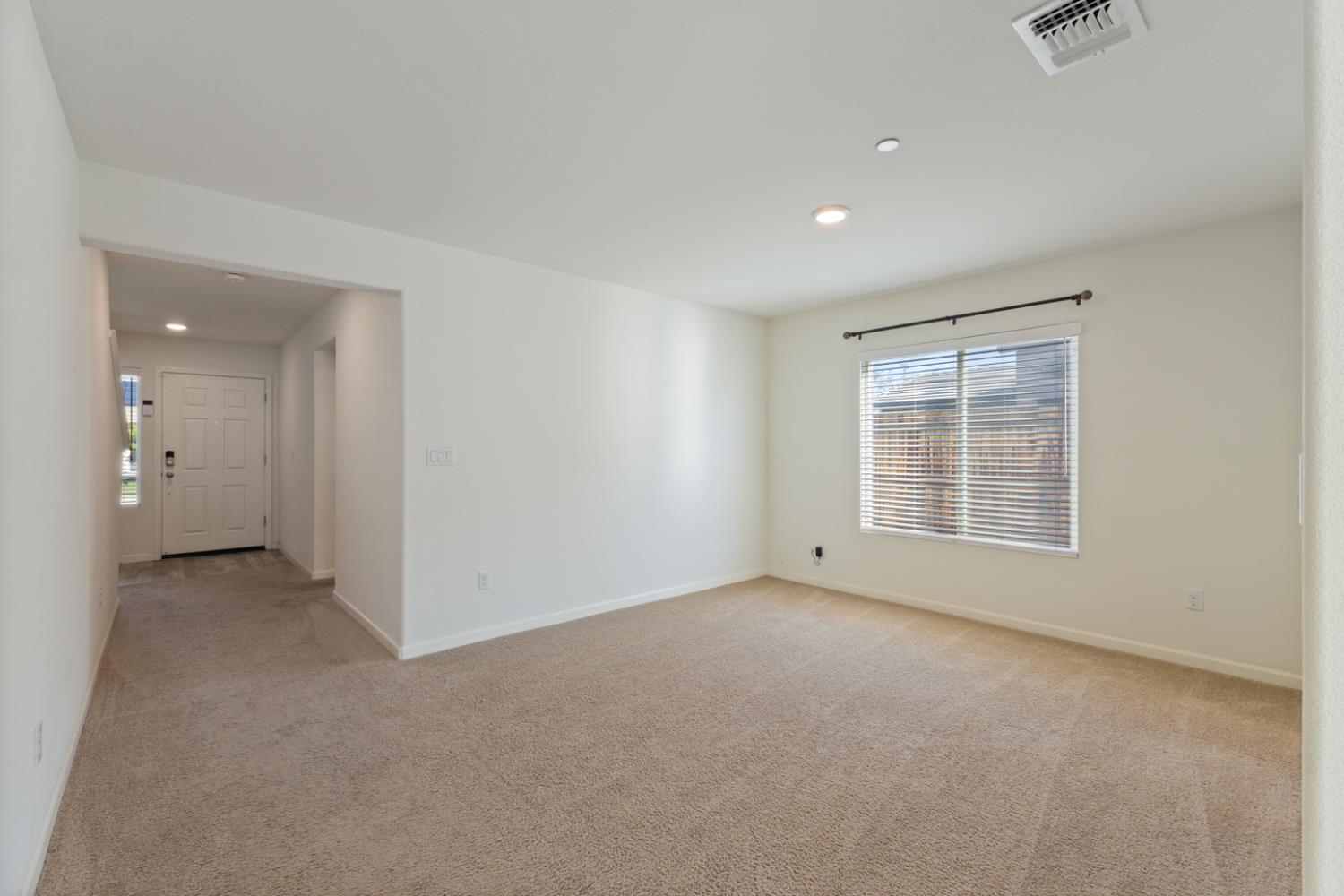 802 Reisling Lane, Coalinga, CA, 93210