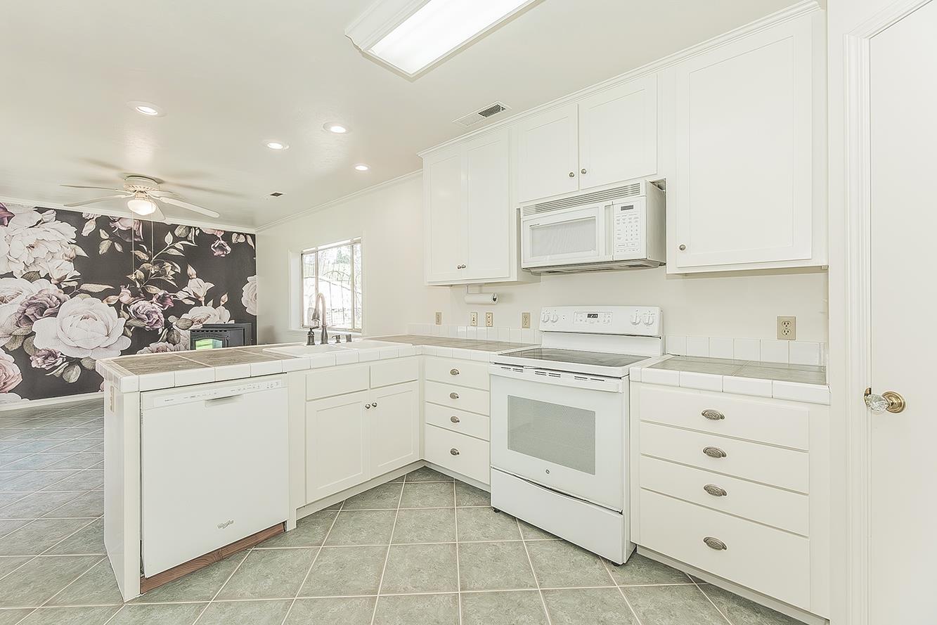 31638 Lodge Road, Auberry, CA, 93602