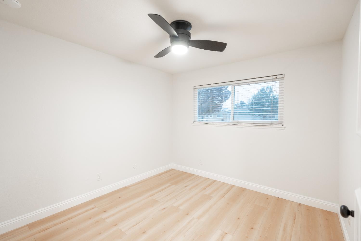 2612 Renn Avenue, Clovis, CA, 93611