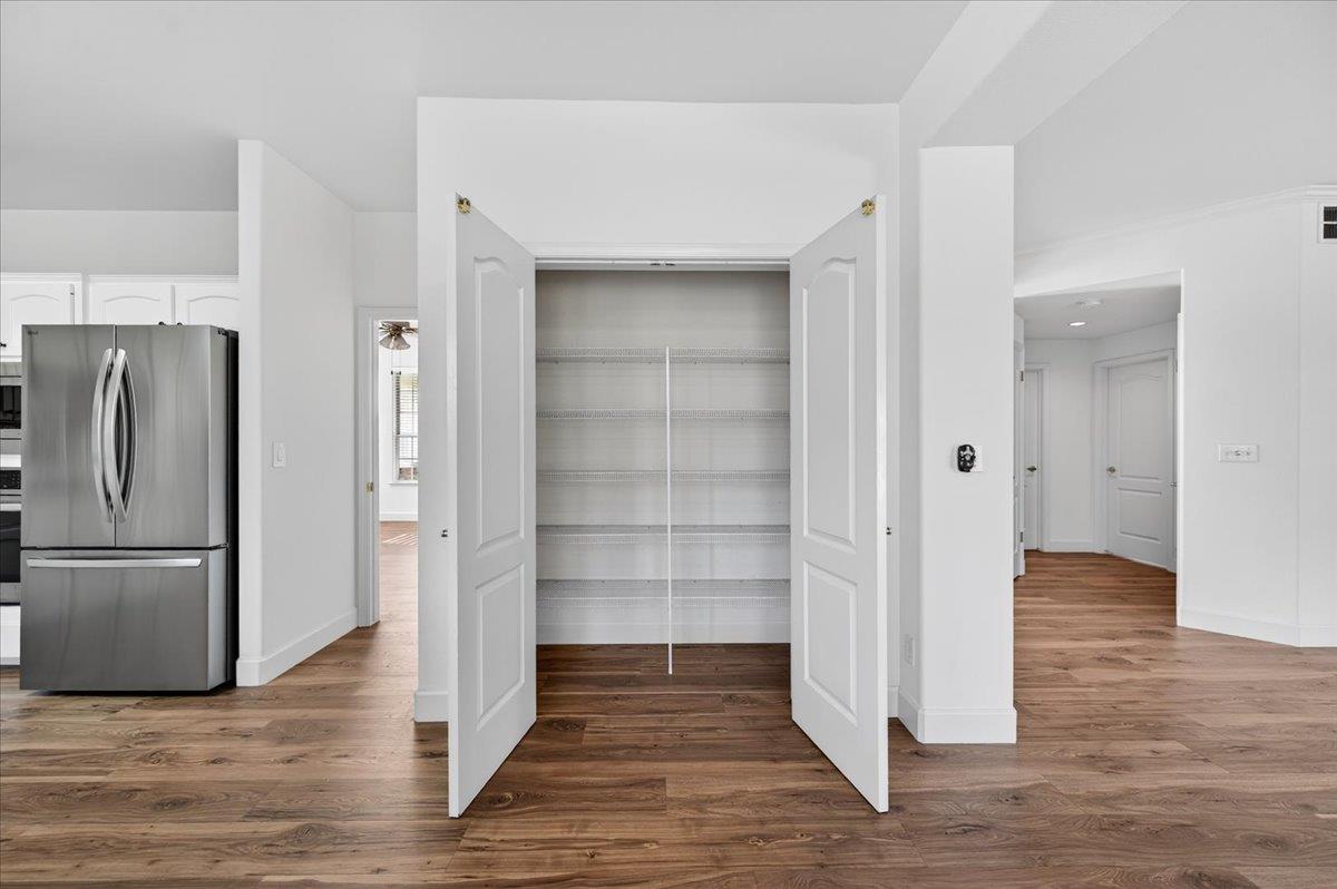 1942 E Desert Island Drive, Fresno, CA, 93730