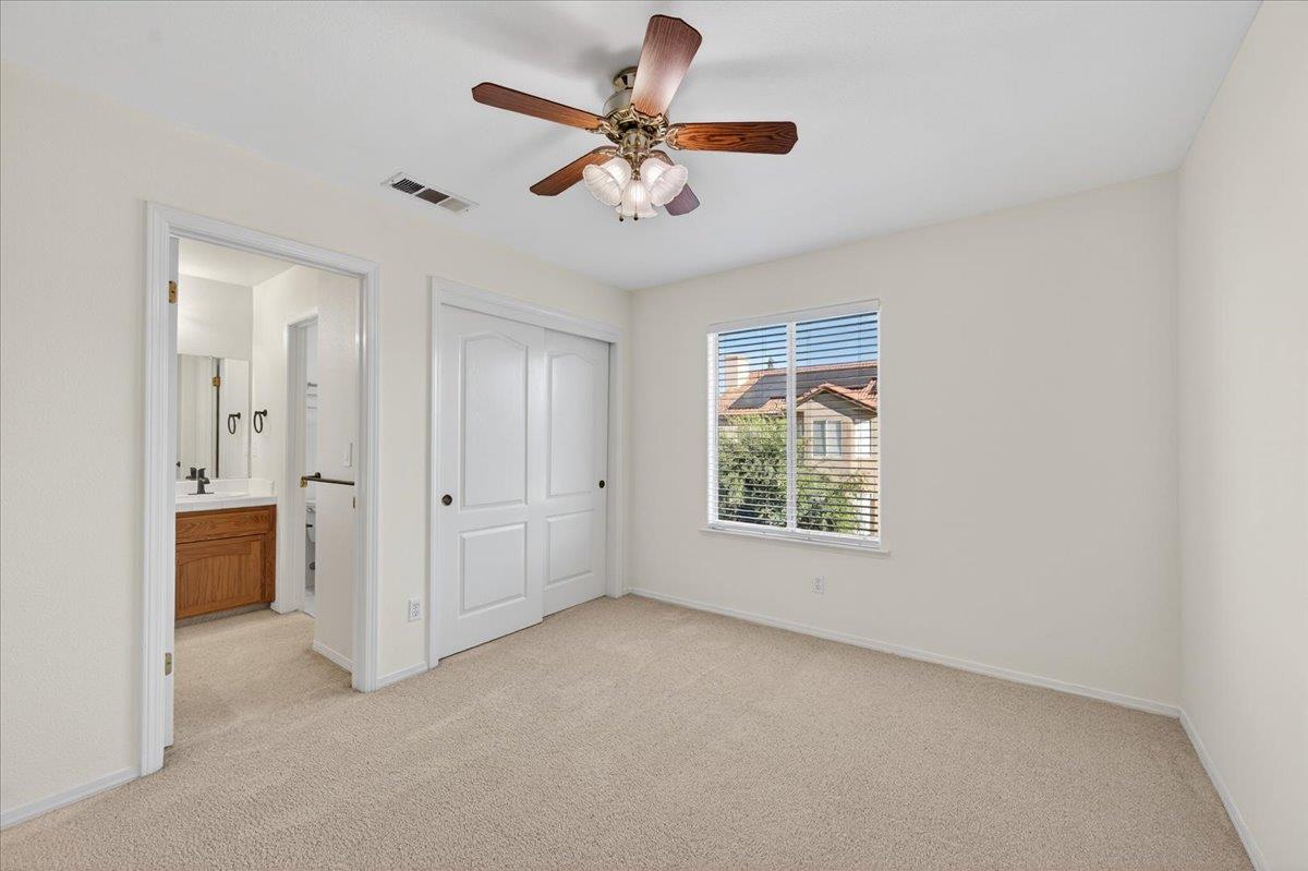 1942 E Desert Island Drive, Fresno, CA, 93730