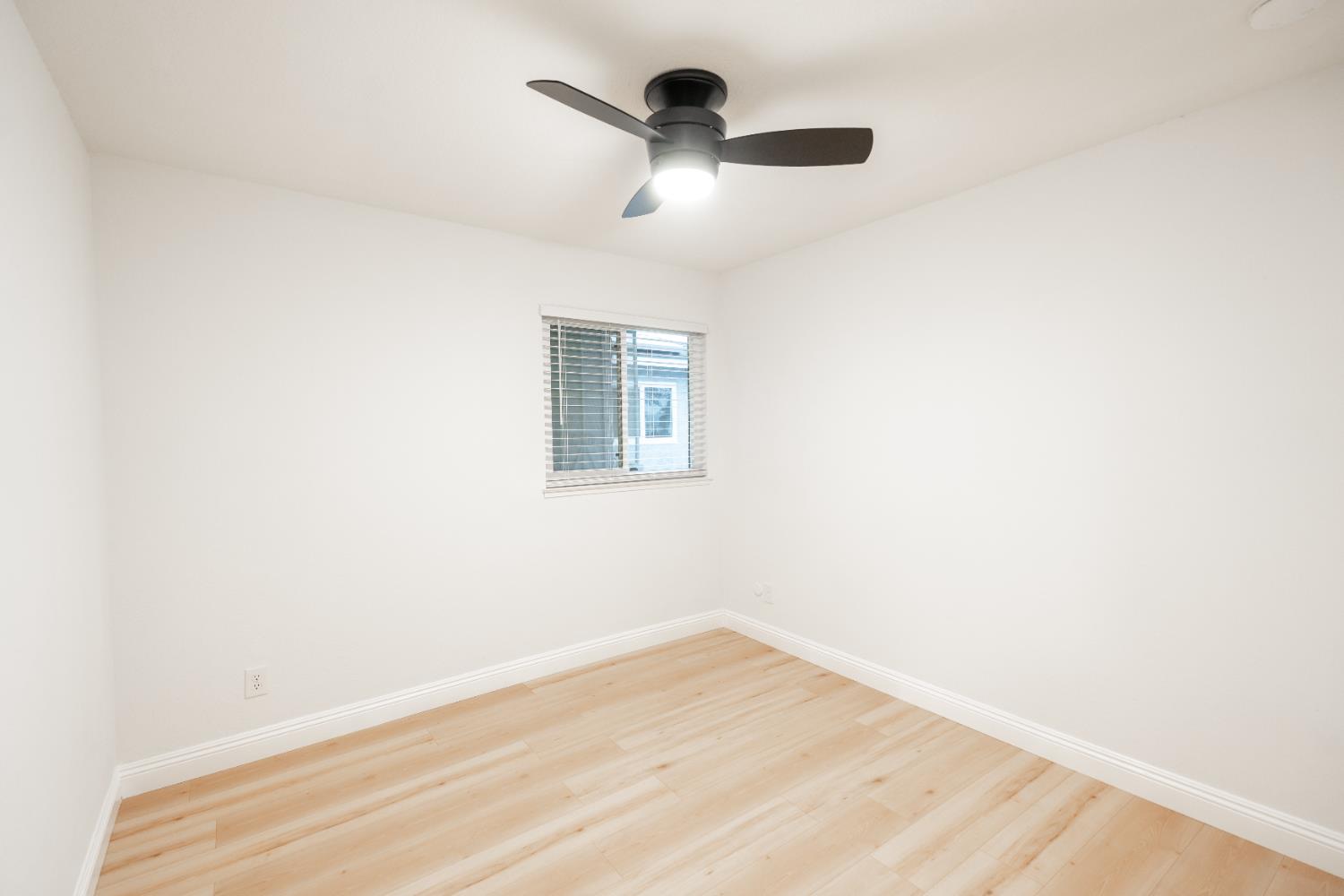 2612 Renn Avenue, Clovis, CA, 93611