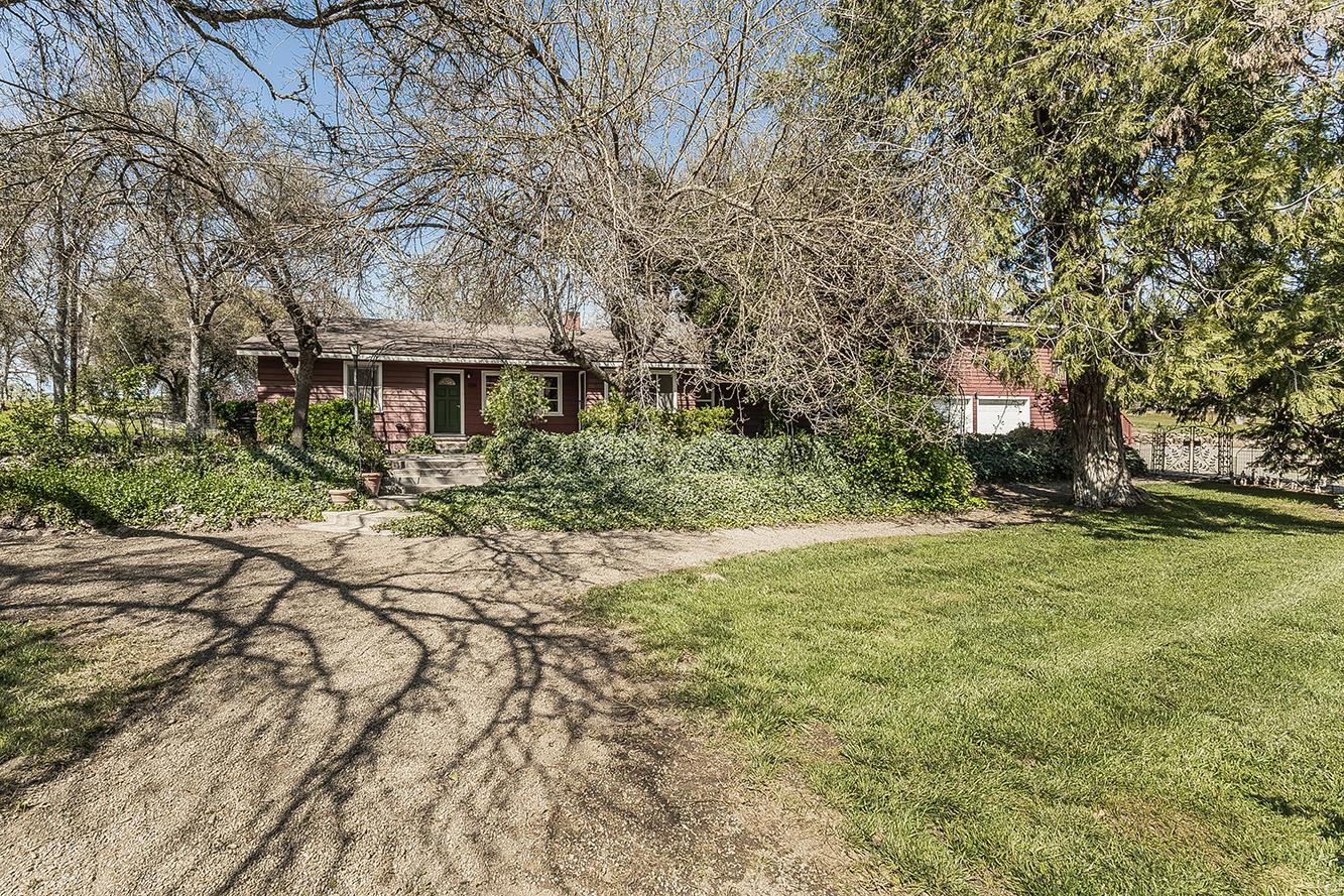 31638 Lodge Road, Auberry, CA, 93602