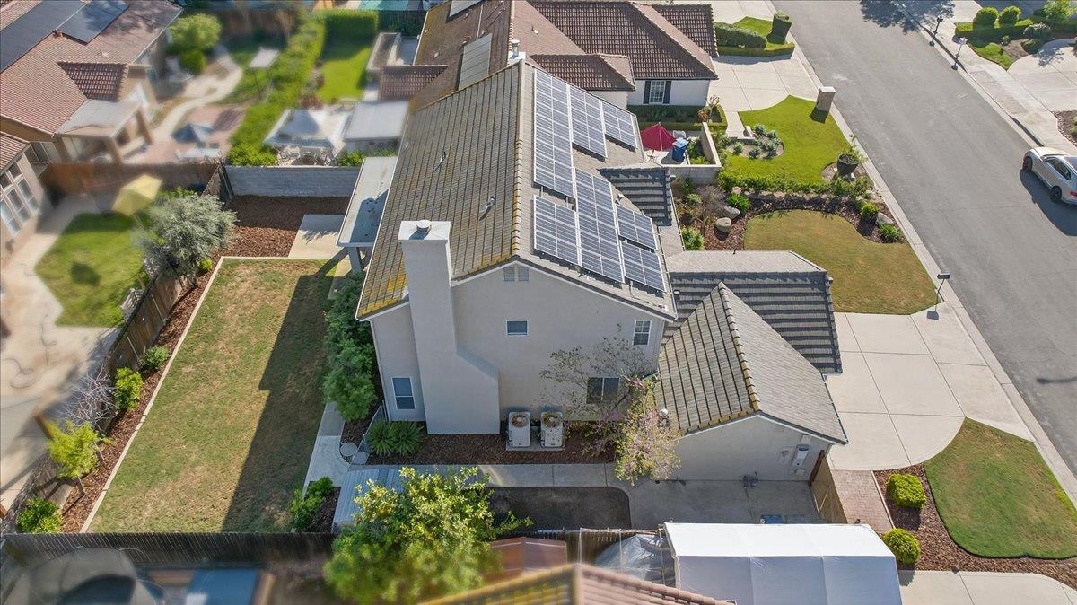 1942 E Desert Island Drive, Fresno, CA, 93730