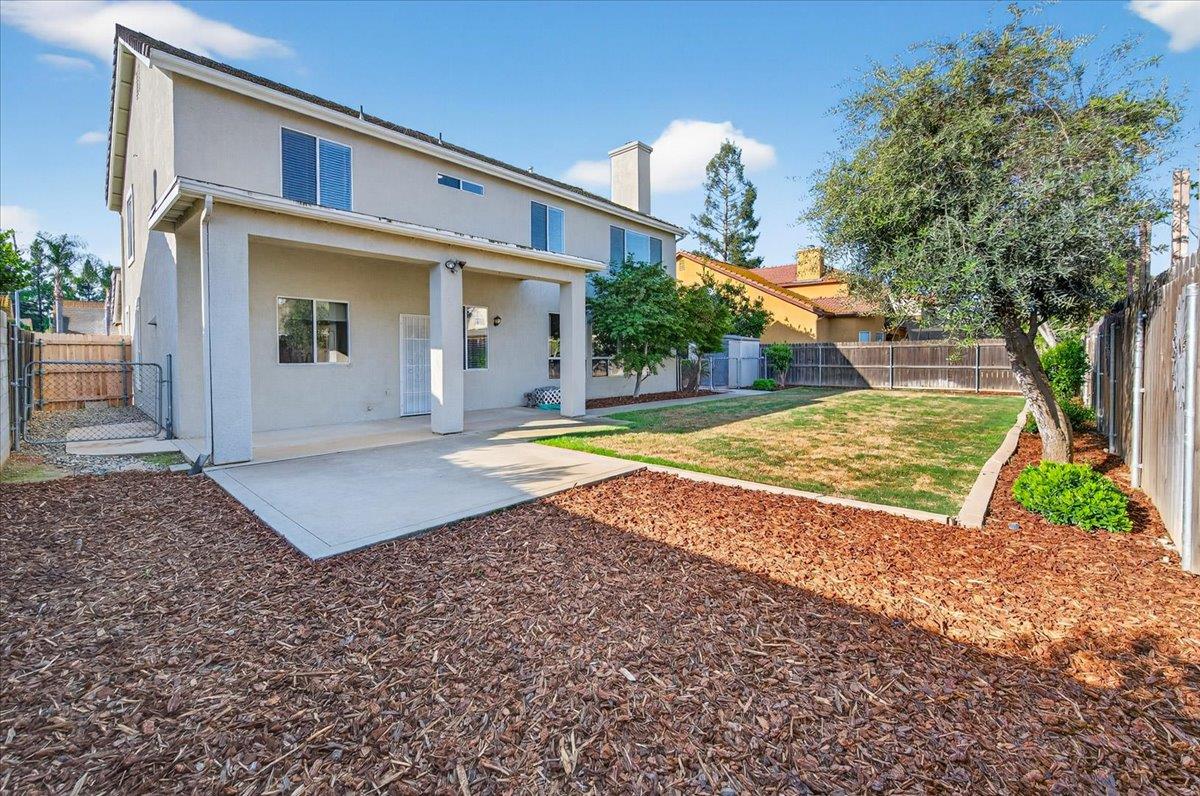 1942 E Desert Island Drive, Fresno, CA, 93730