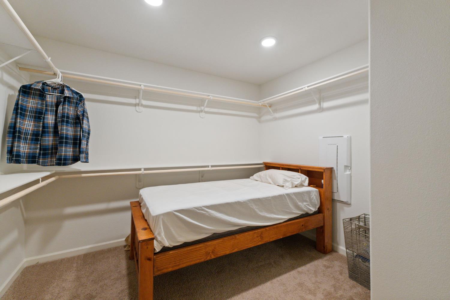 802 Reisling Lane, Coalinga, CA, 93210