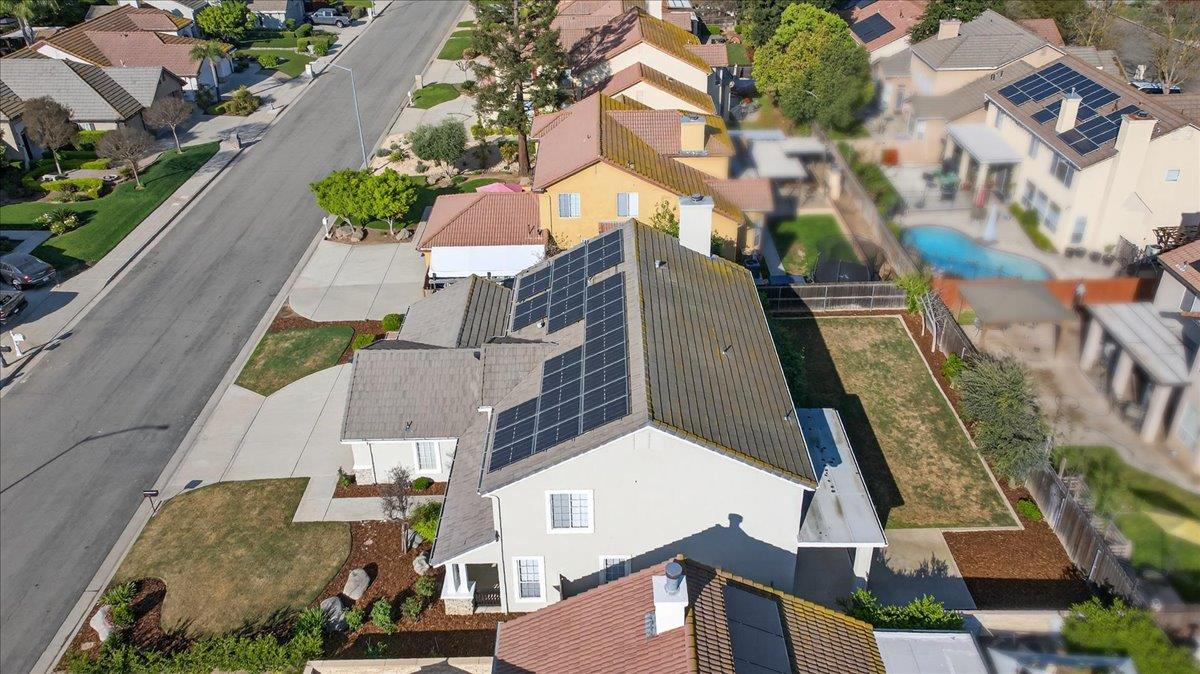 1942 E Desert Island Drive, Fresno, CA, 93730