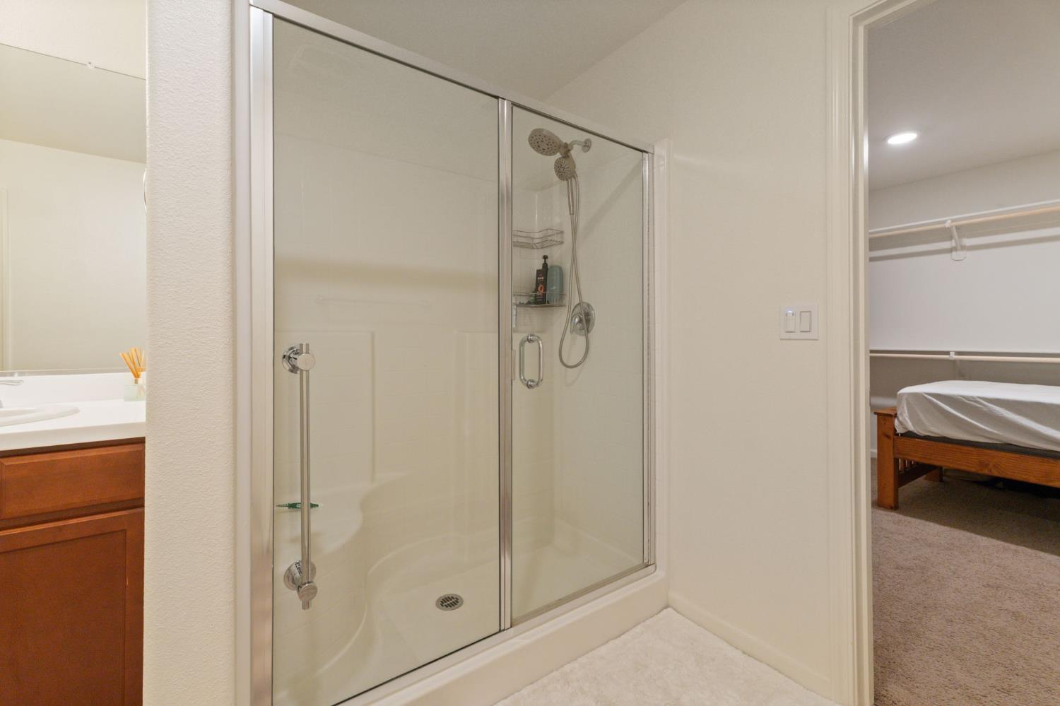 802 Reisling Lane, Coalinga, CA, 93210